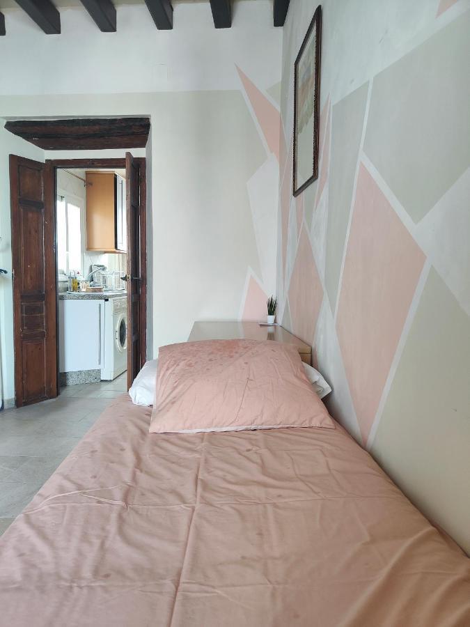 Lovely 1-Bedroom Loft With Terrace. Amazing View. Sevilla Buitenkant foto
