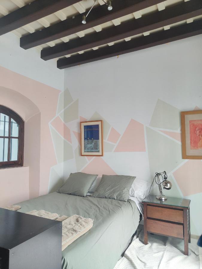 Lovely 1-Bedroom Loft With Terrace. Amazing View. Sevilla Buitenkant foto